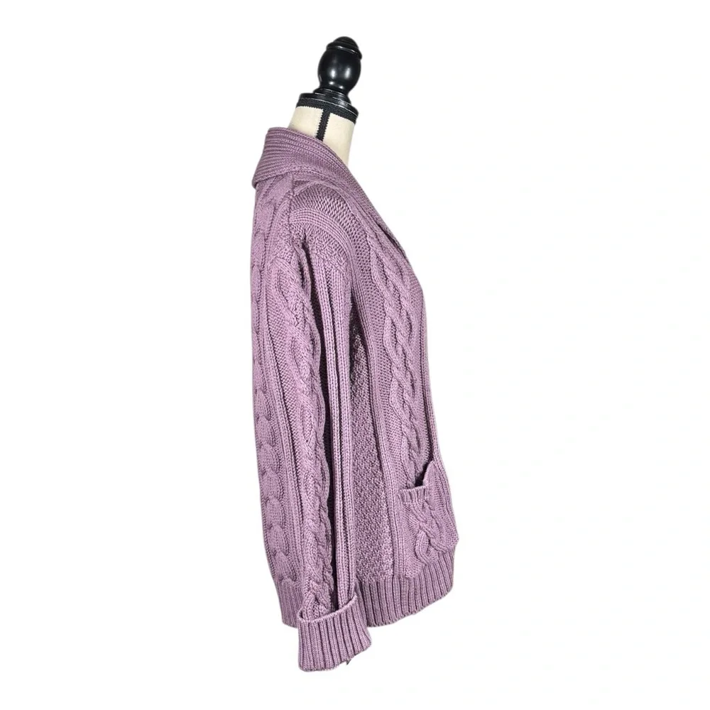 Vintage Peregrine Made In England 100% Pure New Wool Cable Knit Cardigan Sweater